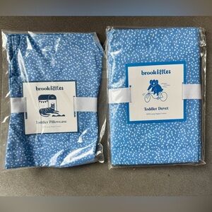 Brooklinen Blue and White Toddler Bedding Set